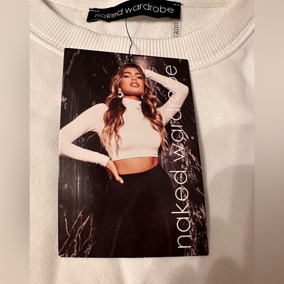 Naked Wardrobe Boxy Relax Fit Sweatshirt - NWT - Size L - Picture 8 of 10